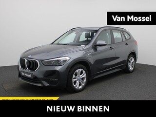 BMW X1 xDrive25e Executive | Head-up display | Achteruitrijcamera | Cruise Control | Climate control | Keyless |
