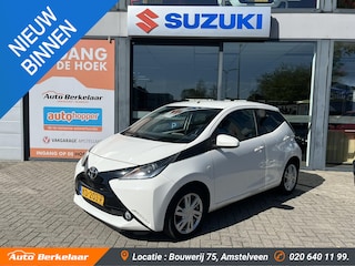 Toyota Aygo 1.0 VVT-i x-sport | Achteruitrijcamera | Lichtmetalen velgen |
