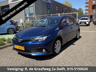 Toyota Auris 1.8 Hybrid Business Plus | Comfort Access / Start | Cruise control | Achteruitrij Camera | Trekhaak |
