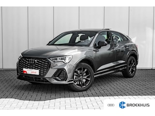 Audi Q3 45 TFSI e S Edition 245 PK | Panoramadak | Lederen Bekleding | Stoelverwarming Voor | Parkeersensoren Voor & Achter