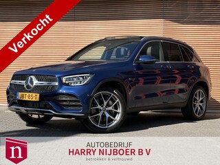 Mercedes-Benz GLC 300e 4MATIC Business Solution AMG Panodak / Trekhaak / Leer / LED / Camera / Navi