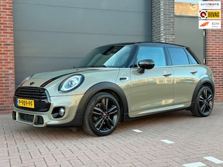 Mini Mini/Cabrio/Clubman/Countryman JCW 136PK | Navigatie | LED | Union Jack achterlichten | Garantie