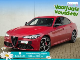 Alfa Romeo Giulia 2.0 Turbo 280 PK Competizione Q4 AWD | Harman | Veloce | 19"
