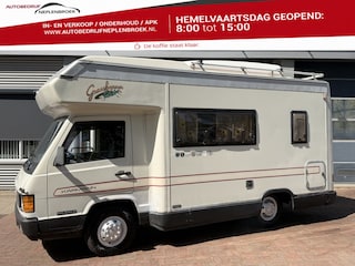 Mercedes-Benz MB 100 D-L Karmann Nwe apk 05-2028 Bj 1988 Vakantie klaar !! 4persoons fietsenrek toilet keuken vaste bed