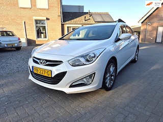 Hyundai i40 Sedan 1.6 GDI Business Edition Navi Clima Cruise Leer Camera