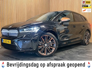 Skoda Enyaq iV 80 Founders Edition Black|90% SOH|CRYSTAL FACE|LEDER|NAVI|CAMERA|STUURVERWARMING|NAP|NL-AUTO|1e EIGENAAR|INCL.BTW|