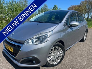 Peugeot 208 1.2 PureTech Blue Lease Allure