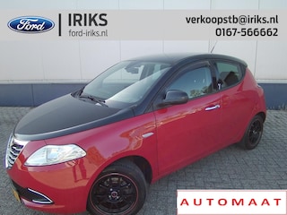 Lancia Ypsilon 0.9 8v 85pk TwinAir Platinum Automaat Trekhaak