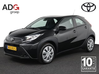 Toyota Aygo 1.0 VVT-i MT Play | Bij aanschaf van deze auto 1e jaar gratis onderhoud ! |