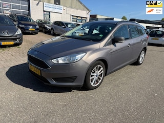 Ford Focus Wagon 1.0 Trend Edition Clima Bj:2015 NAP!