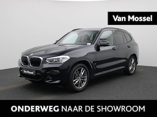 BMW X3 xDrive30e High Executive | M-PAKKET | ACHTERUITRIJCAMERA | STOELVERWARMING | ELEKTRISCHE ACHTERKLEP | COGNAC LEDEREN BEKLEDING | NAVIGATIE | APPLE CARPLAY | CLIMATE CONTROL | PARKEERSENSOREN | SFEERVERLICHTING |