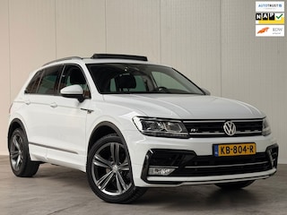 Volkswagen Tiguan 1.4 TSI R-LINE PANO l TREKHAAK l CAMERA l STOEL-VERW l ORG.NL l CARPLAY l LANE ASSIST