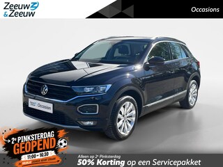 Volkswagen T-Roc 1.5 TSI Sport Business R | Adaptieve Cruise Control | Stoel- en stuurwielverwarming | Parkeercamera