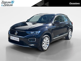 Volkswagen T-Roc 1.5 TSI Sport Business R | Adaptieve Cruise Control | Stoel- en stuurwielverwarming | Parkeercamera