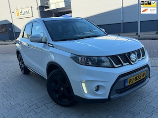 Suzuki Vitara 1.4 S 140PK Stoelverwarming Camera PDC Volledig onderhouden 6 BAK