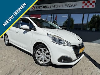 Peugeot 208 VERWACHT! 1.2 PT BLUE LION 5-DRS. (70.700 KM!)