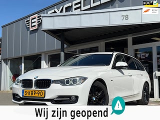 BMW 3-serie Touring 320i High Executive - Navigatie