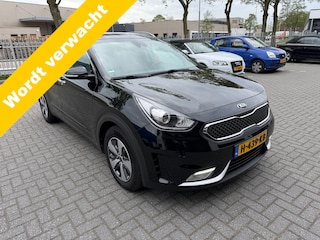 Kia Niro 1.6 GDi DynamicLine Automaat Navigatie / Carplay / Camera
