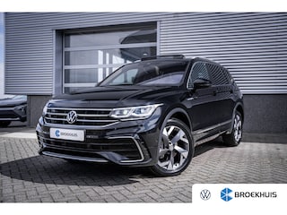 Volkswagen Tiguan 1.5 TSI R-Line Business 7p. | Achteruitrijcamera | R-Line exterieur | Trekhaak elektrisch uitklapbaar