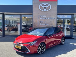 Toyota Corolla 1.8 Hybrid Executive | Bi-Tone | All Seasons