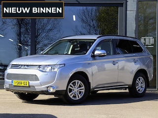 Mitsubishi Outlander 2.0 Intense+ 7 persoons Trekhaak Camera