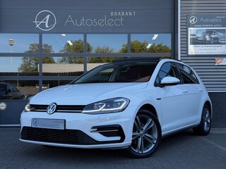 Volkswagen Golf 1.5 TSI Highline R-Line Pano Navi Camera