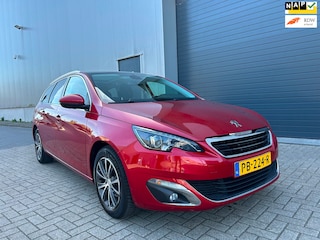 Peugeot 308 SW 1.2i PureTech Allure PANO PDC NAVI