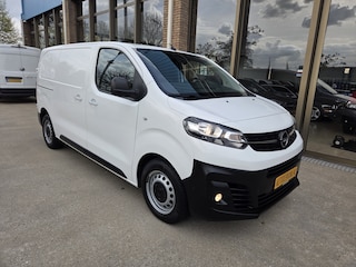 Opel Vivaro 2.0 CDTI L2 Automaat 122Pk Airco Cruise control Achteruitrijcamera Verwarmde stoel