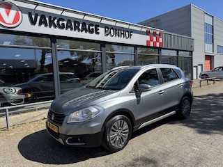 Suzuki S-Cross SX4 1.6 Exclusive CLIMA-TREKHAAK-CAMERA