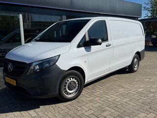 Mercedes-Benz Vito 109 CDI Functional Lang Mercedes-Benz Vito 2018 – Betrouwbare en Comfortabele Bedrijfswagen | Origineel Nederlands | Airco | Trekhaak | Display