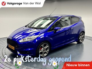Ford Fiesta 1.6i ST2 182PK Clima-Stoelverwarming-Leder-Lm17''velgen-Elek.ramen-Elek.spiegels