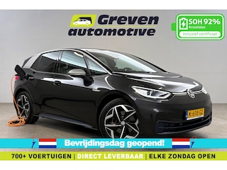 Volkswagen ID.3 First Plus 58 kWh | Snelladen | SOH 92% | IQ Lights | Sfeer | Camera | Trekhaak | Carplay