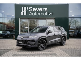 Volkswagen Tayron 1.5 eHybrid R-Line Edition l Trekhaak l Panoramadak l R-line Black Style pakket l ErgoActive bestuurdersstoel l