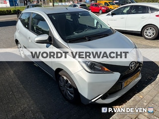 Toyota Aygo 1.0 VVT-i x-play