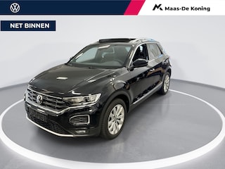 Volkswagen T-Roc 1.5 TSI 150pk DSG Sport · Panoramadak · Apple/Android Car Play · Stoelverwarming · Alarm · Keyless · 17'' Inch ·