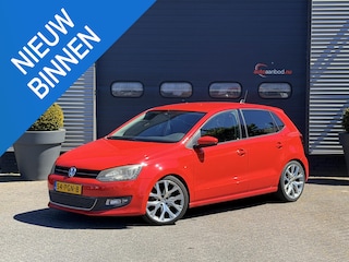 Volkswagen Polo 1.2 TSI Highline | Navigatie | Climate Control | Lichtmetalen Velgen | Xenon |