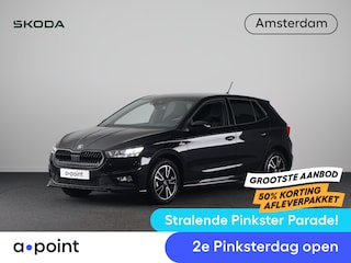Skoda Fabia 1.0 TSI Monte Carlo 95 pk | Verlengde garantie | Navigatie via App | Parkeersensoren | Achteruitrijcamera | LED koplampen | Stoelverwarming |