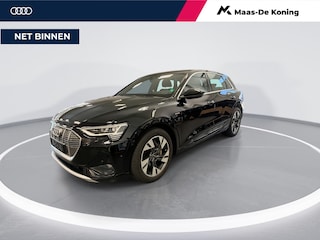Audi e-Tron 55 quattro 95 kWh 408pk S Edition · SOH 96,8% · Camera · Luchtvering · Afneembare Trekhaak · Head-Up Display · Elek. Achterklep · Stoelverwarming · 20"Velgen ·