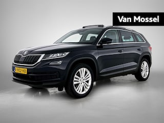 Skoda Kodiaq 1.5 TSI Business Edition 150 PK | Automaat | Elektrisch schuif kanteldak | Trekhaak inklapbaar | Cruise Control | Half Lederen Bekleding | Stoelverwarming | Achteruitrij Camera | Climate Control | Elektrische Achterklep | Navigatie |