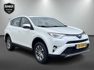 Toyota RAV4 2.5 Hybrid AWD Style | 4x4 |