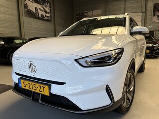 MG ZS EV Long Range Luxury 70 kWh Pano, Adapt Cruise, Carplay