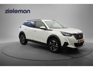 Peugeot 2008 1.2 PureTech Allure Pack Automaat - Carplay, Cruise, Camera, half Leer