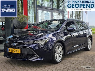 Toyota Corolla Touring Sports 1.8 Hybrid Active | Navigatie | Stoelverwarming | Adapt. Cruise Control | Parkeersensoren + Camera | Licht metalen velgen
