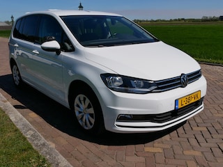 Volkswagen Touran 2.0 TDI Comfortline DSG ** EX POLICE MARGE CAR **