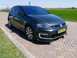 Volkswagen Golf 1.4 TSI GTE PANO CLIMA DIGITAL ** 6999 NETTO **