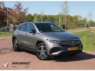 Mercedes-Benz EQA 250 Business Solution AMG 67 kWh | Camera | Sfeerverlichting |