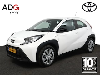 Toyota Aygo 1.0 VVT-i MT Play | Adaptive Cuise Control | Achteruitrijcamera | Airco | Apple Carplay | Android Auto |