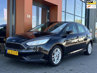 Ford Focus 1.0|Navi|PDC|Cruise|Bluetooth|Isofix|Airco