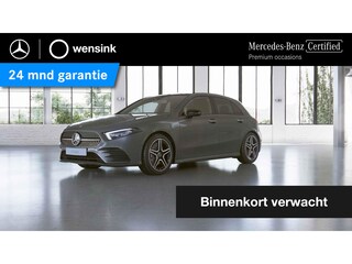 Mercedes-Benz A-klasse 250 e AMG Line | Night | Panoramadak | Multibeam | Stoelverwarming | Sfeerverlichting | Widescreen |