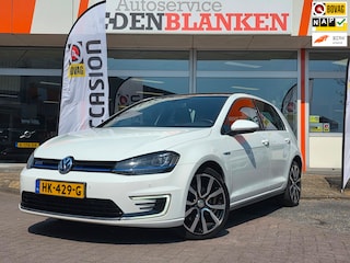 Volkswagen Golf 1.4 TSI GTE BJ.12-2015 / Panodak / Navi / Clima / Led Koplampen / 18"Lmv / Trekhaak !!